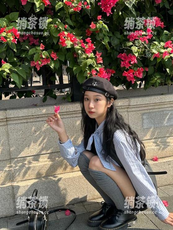 17吃瓜 暂别现实,线路直通“17吃瓜”在线,吃瓜至上,快乐至极!