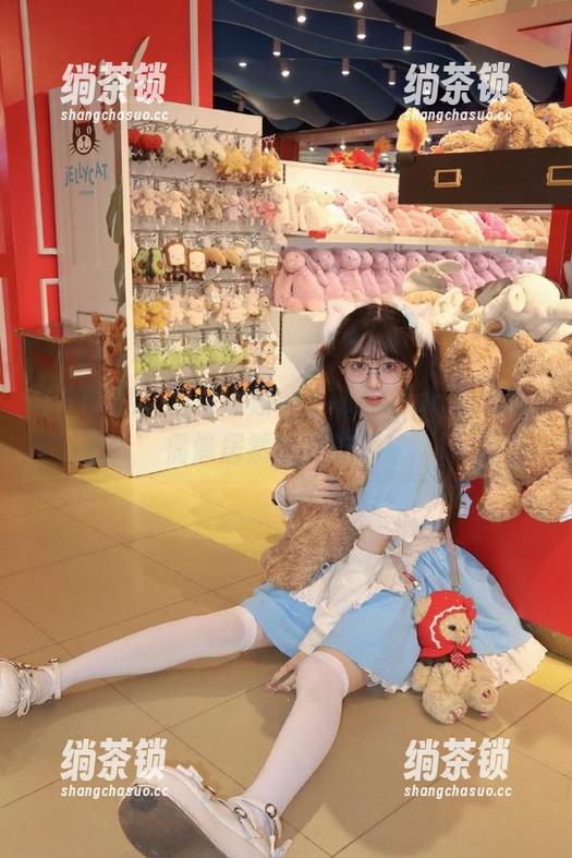 首页聊聊，51吃瓜fun里我的偶像居然也在吃瓜！