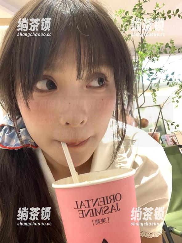 51吃瓜网 每次打开51吃瓜网网站,我都好奇这次又能遇见多少神操作,绝对充实我的“素材库”!