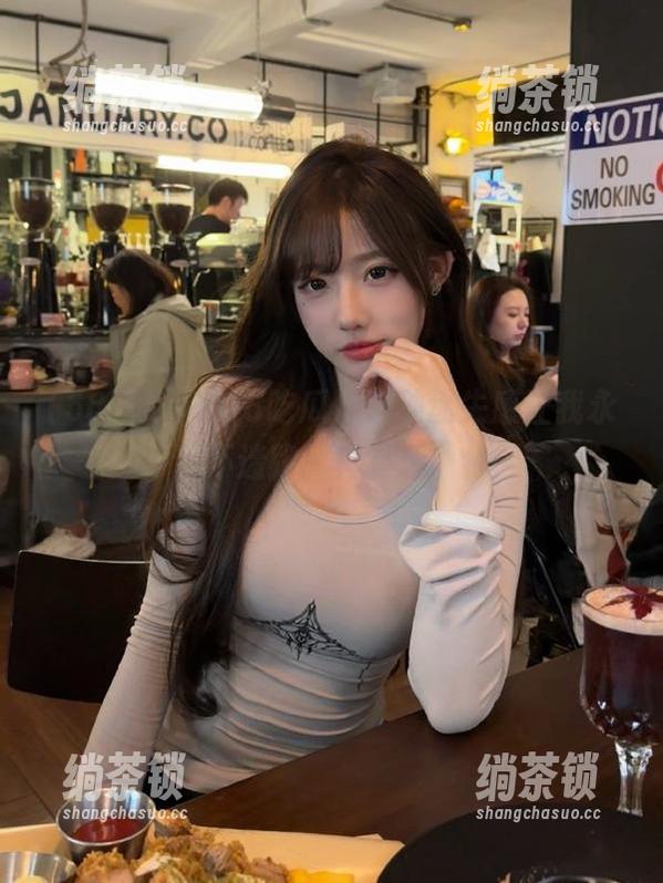 58吃瓜 在58吃瓜,这种迷失感让我永不迷路,真有趣。
