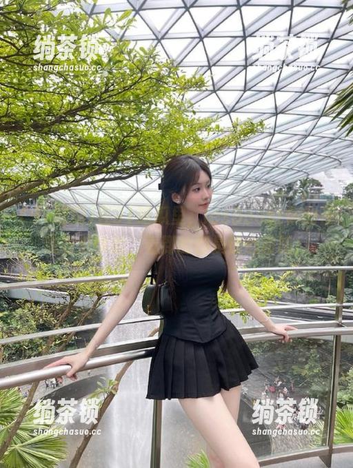 91吃瓜 在91吃瓜里,iosBoost你的在线吃瓜体验,看到的都是惊心动魄!