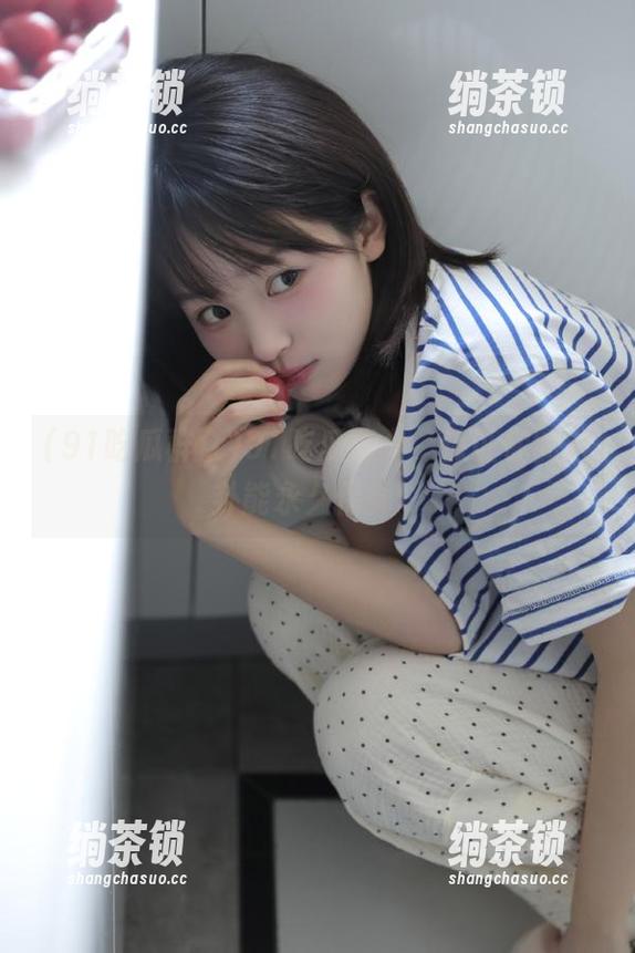 91吃瓜群众 91吃瓜群众,保证你的八卦能永久保鲜~