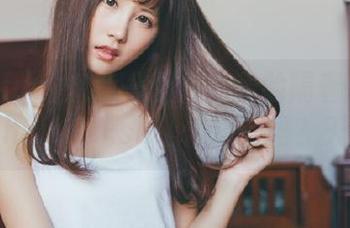 就我一个人黑着脸隔着屏幕望着“heiliao.su”传送门吗？天呐！