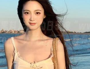 无聊的日子被“www.黑料社区.com”更新治愈了，真有奇效！
