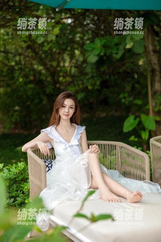 链接你的八卦梦想，尽在www.黑料社区.com，坐好，别跑！