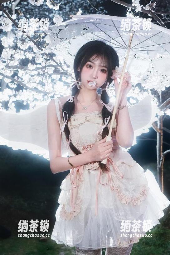 zztt15.com www.zztt15.com苹果版里装满了八卦,却也难掩心底的那点无奈…我的表情器都快不够用了。