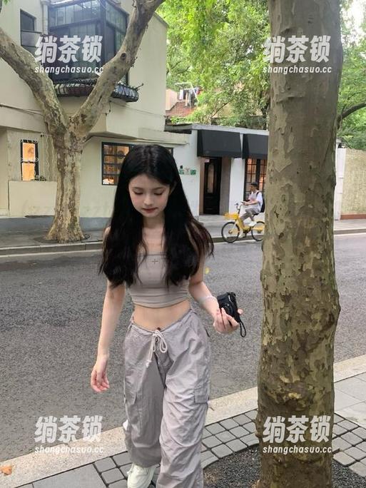 zztt zztt88.ccm发布黑料,大家都变成了福尔摩斯,是不是一有空就想追根查底?