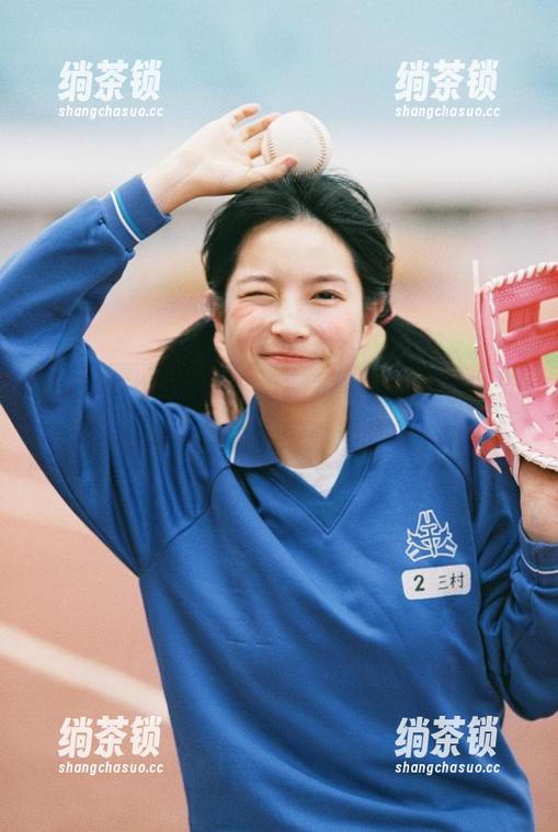 五一吃瓜 五一吃瓜网站:入口虽小,瓜谣却如洪水般汹涌而来