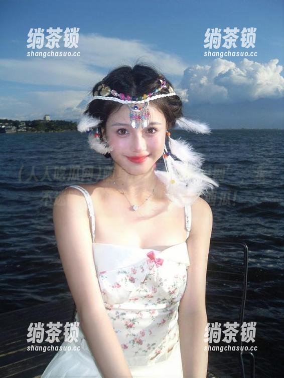 人人吃瓜网 随身带‘人人吃瓜网’,永不迷路,心情就像刚剥开的西瓜!