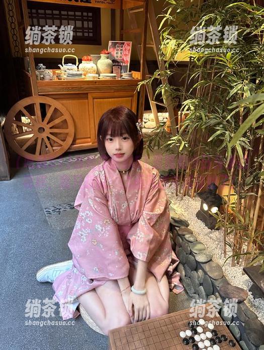 吃瓜51 当我在吃瓜51里观看今日头条的花样,我只想说:这画风越来越奇妙了!