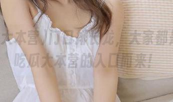 门口排长龙，大家都是冲着吃瓜大本营的入口而来！
