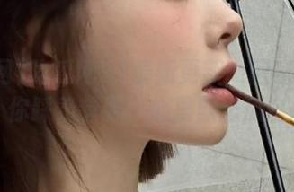 吃瓜网91最新更新：回家的路上，你踩着节奏，心里默念瓜名。