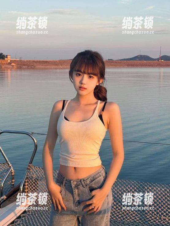 明星黑料 每次上“明星黑料”网页,我都觉得自己像个天生的侦探,脑洞大开到不行!