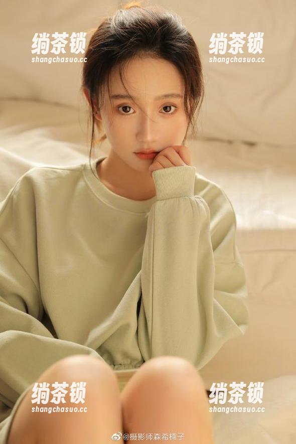 每日吃瓜51 每日吃瓜51发布:这网红风波延烧中,网友们又是如何狂欢的?