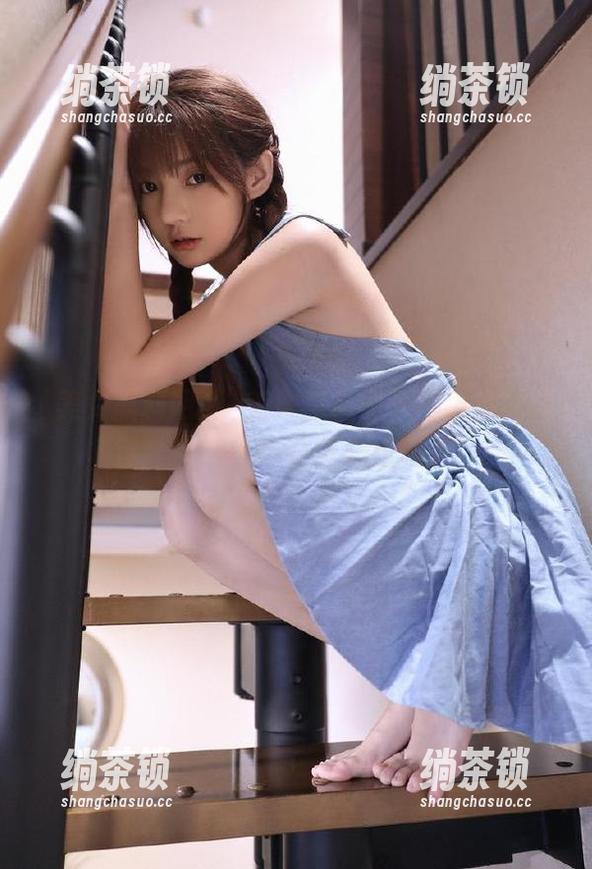 美女黑料网 “美女黑料网”网址里的内容,挑战我的好奇心极限了!