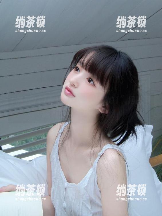 黑料91 有多少料在“黑料91”网址下藏着?果然让人好奇!