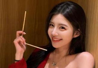 突发奇想！试试那个免费黑料app官网入口，转角遇到惊喜还是迷雾？