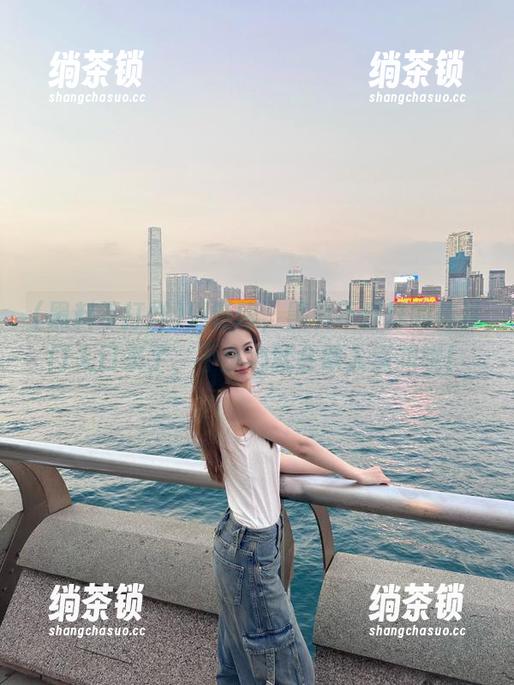黑料不打烊 别眨眼,黑料不打烊的传送门入口来了,不小心就会跌入深渊哦!