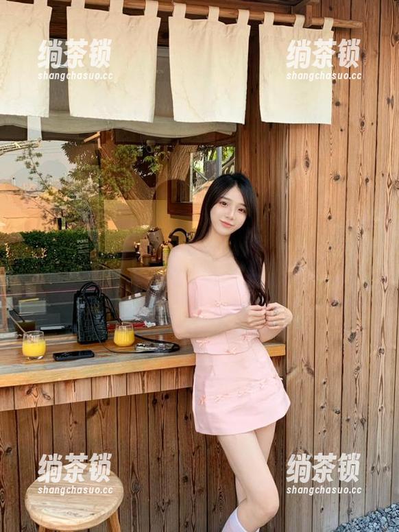 黑料不打烊 永久潜水在黑料不打烊官网,看最新八卦如同行走在云端。
