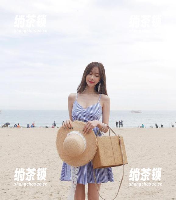 最新超值黑料，黑料吃瓜app，中午没饭也要忍不住吃瓜！