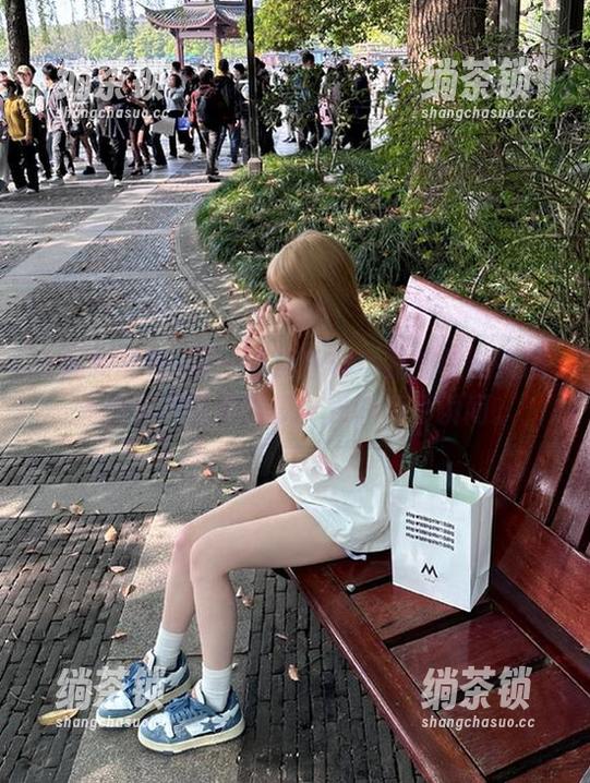 又一波黑色料！我的收藏夹满满都是“黑料吃瓜”里的精彩瞬间。