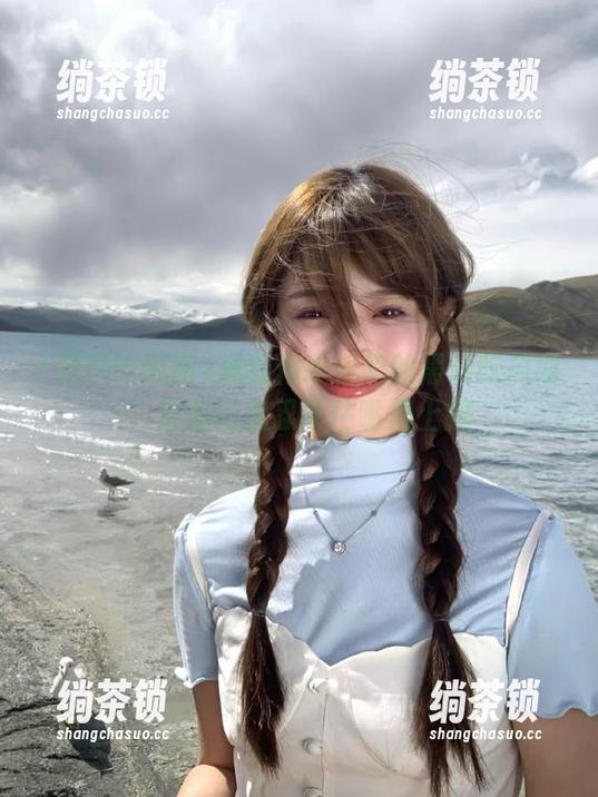 黑料吃瓜网 观看似水流年的黑料吃瓜网,反差让我忍不住嘴角上扬