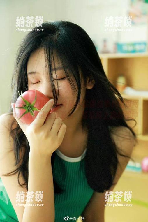 黑料吃瓜网 有种感情就像在黑料吃瓜网www的链接里游荡,越看越上瘾的那种