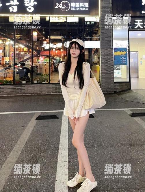 黑料正能量 ‘黑料正能量’还不足够?朝阳群众下载后脑补一堆内幕剧情!
