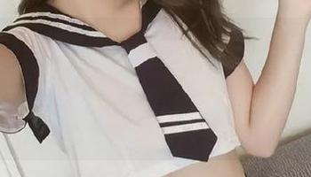 这www.黑料社区根本就是我逃避现实的“黑暗基地”，观看也得带上安全帽！