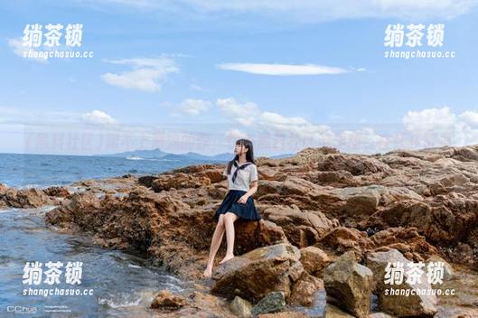 黑料社区 跟不上潮流的你,快来黑料社区苹果版,在线获取最尴尬的爆料!