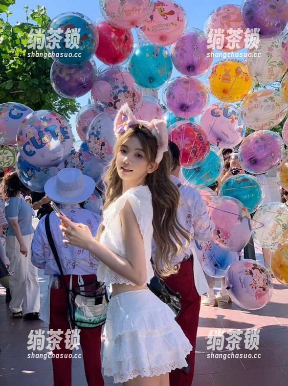 在黑料网‘在线’看视频，体会到了一种奇妙的‘耳欲’体验。