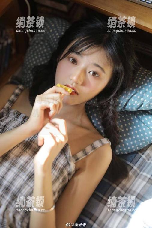 黑料老司机 收割无数舆论热点,观看黑料老司机,仿佛是在看一场没有剧本的直播。